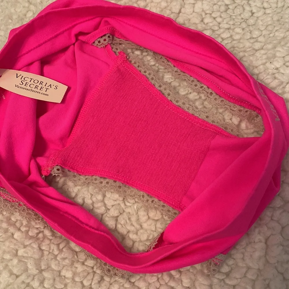 Victoria’s Secret Neon‎ Pink Hiphugger Lace Panty
